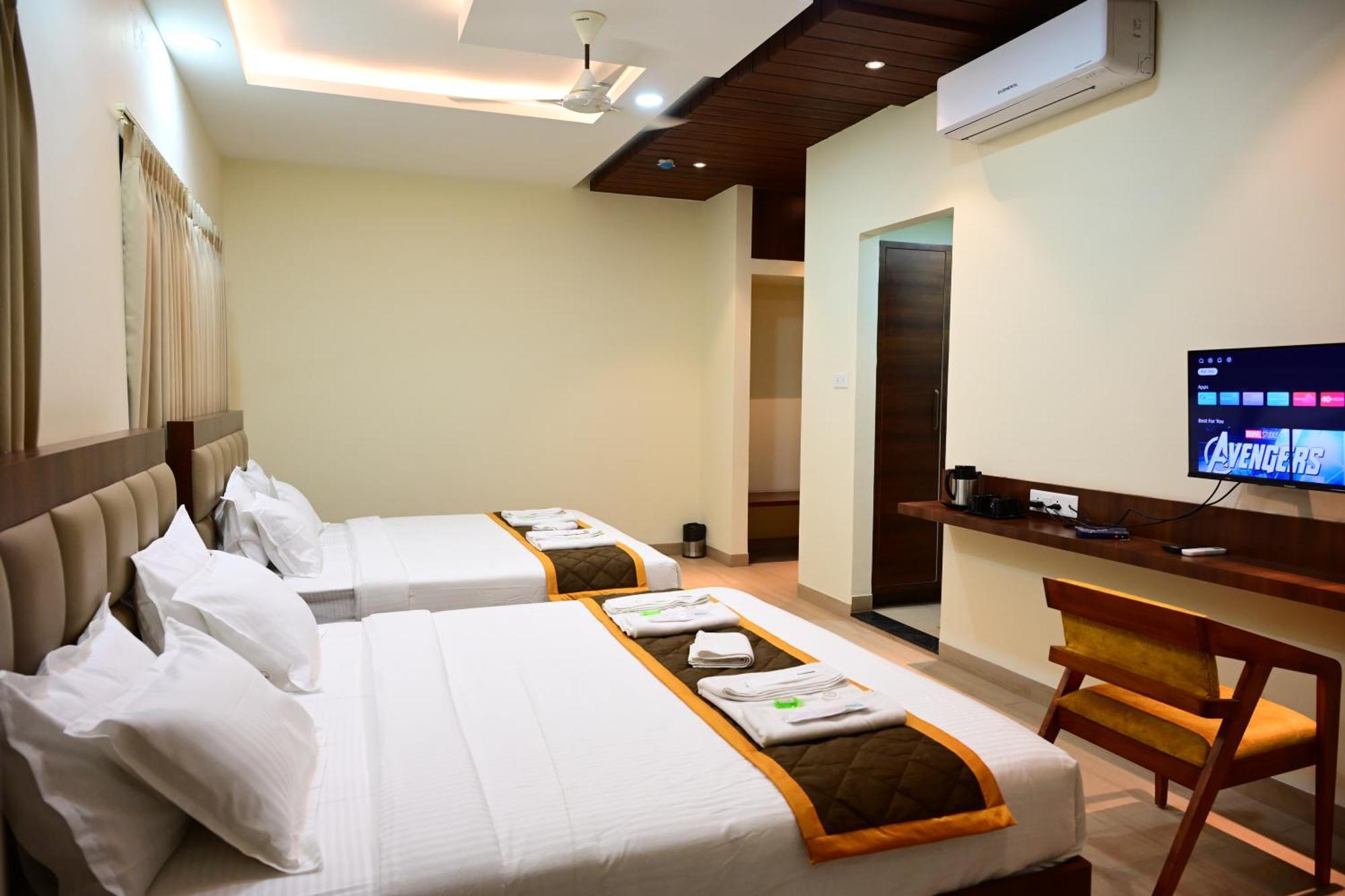 Unnati Stay Inn Vijayapura Bijāpur Buitenkant foto